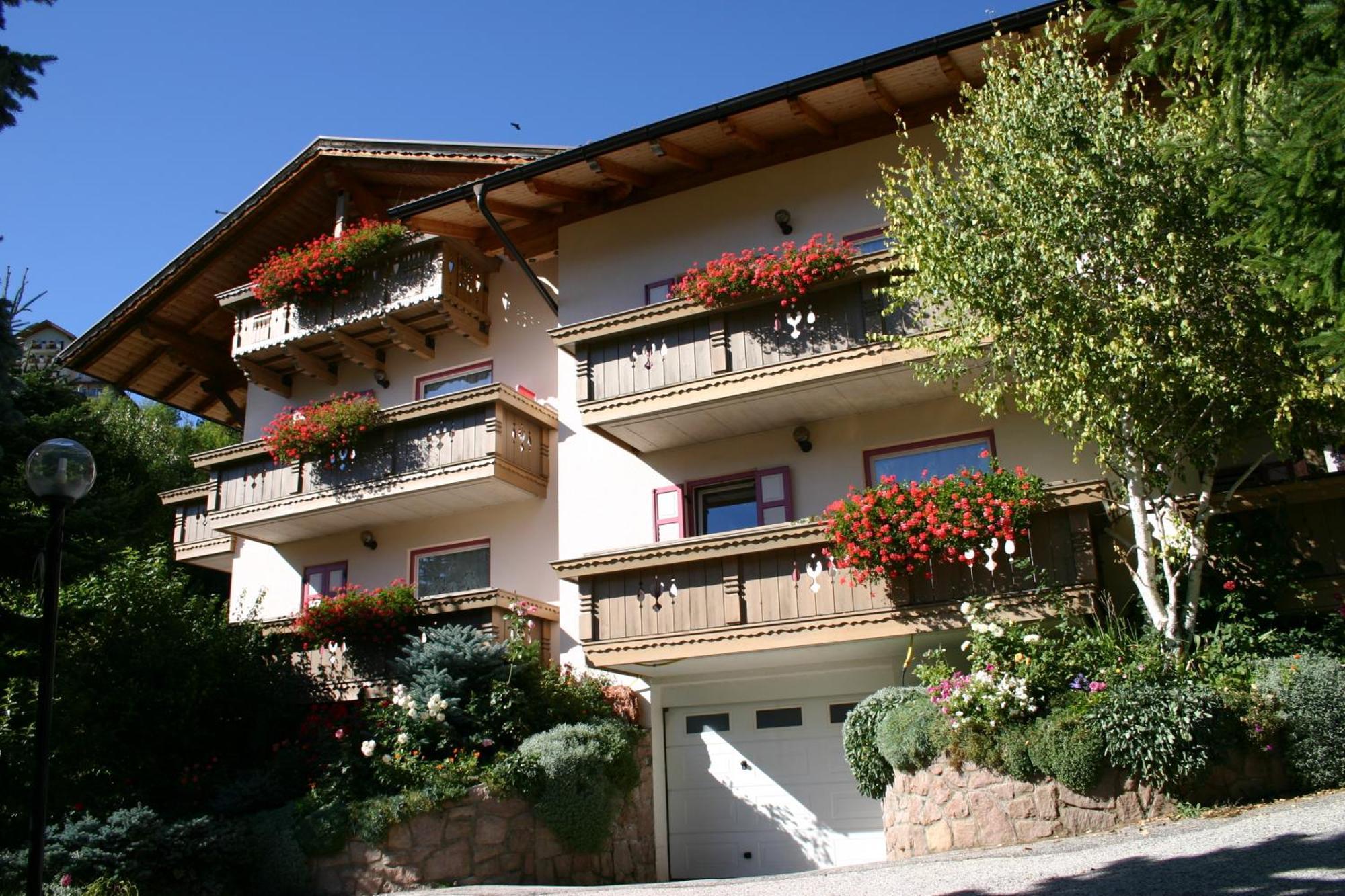 Villa Mirabell Cavalese Kültér fotó